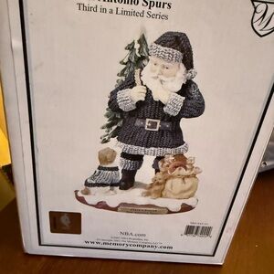 San Antonio Spurs Santa Figurine